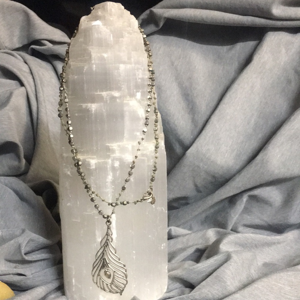 18 inch. Feather necklace
